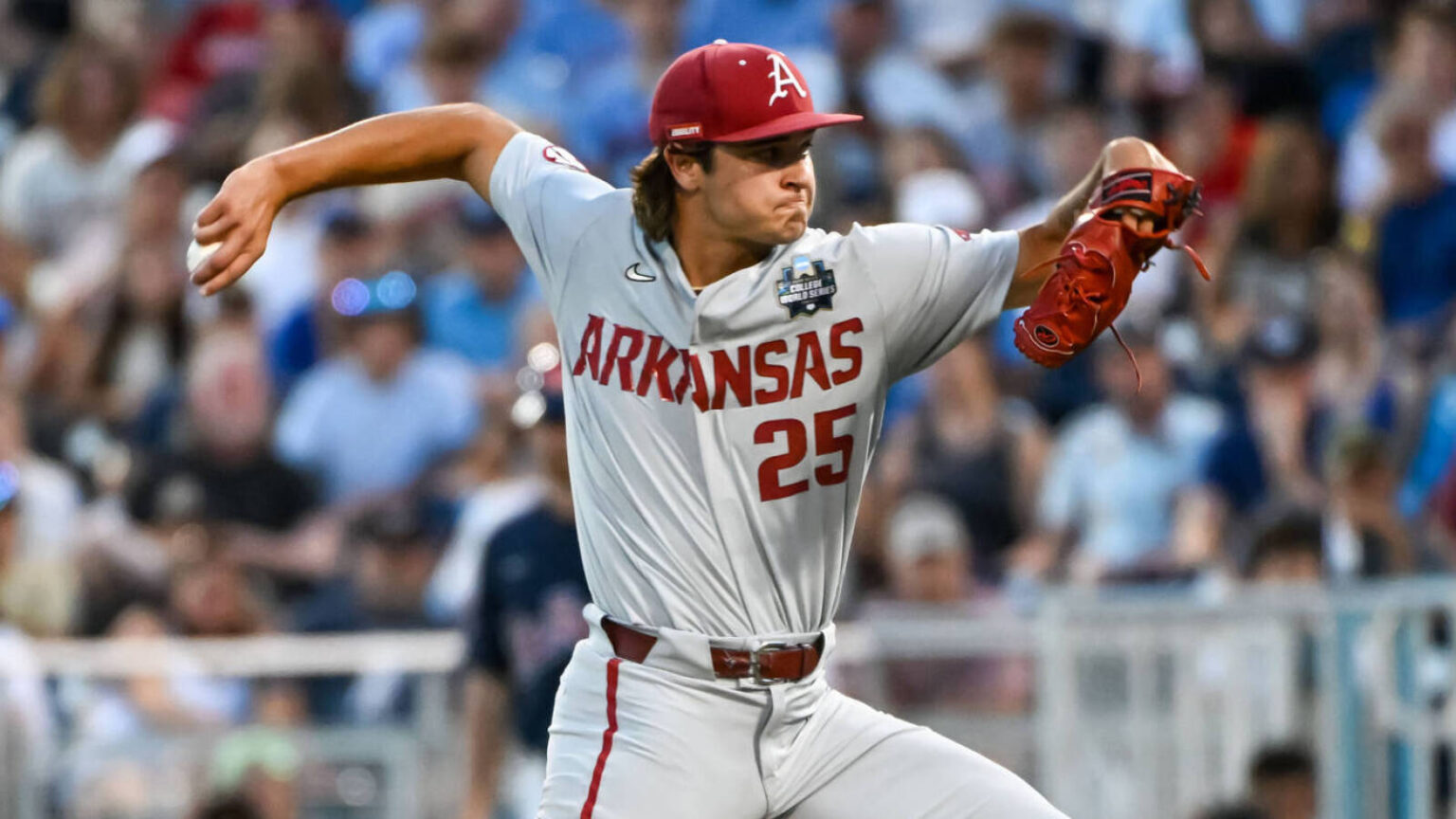 No. 2 Arkansas wins large highway collection vs No. 20 South Carolina