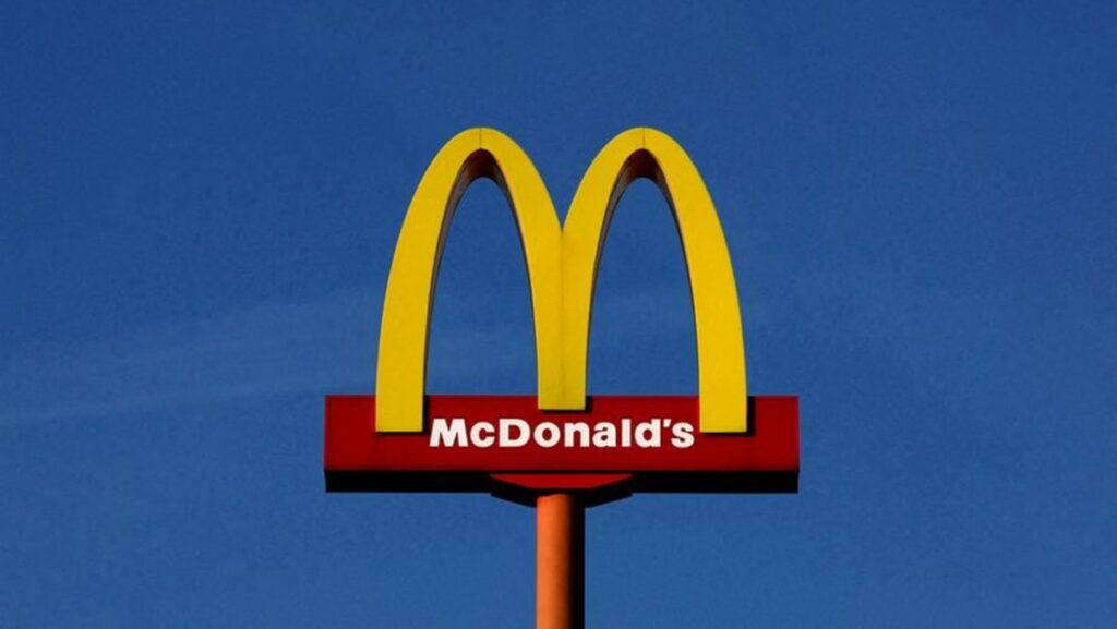 McDonald’s posts uncommon revenue miss as prospects flip choosy