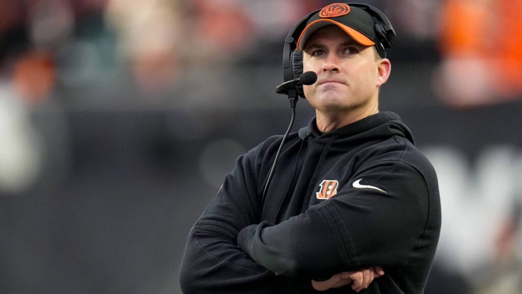 Predicting which non-playoff groups will make the subsequent postseason Predicting which non-playoff groups will make the subsequent postseason