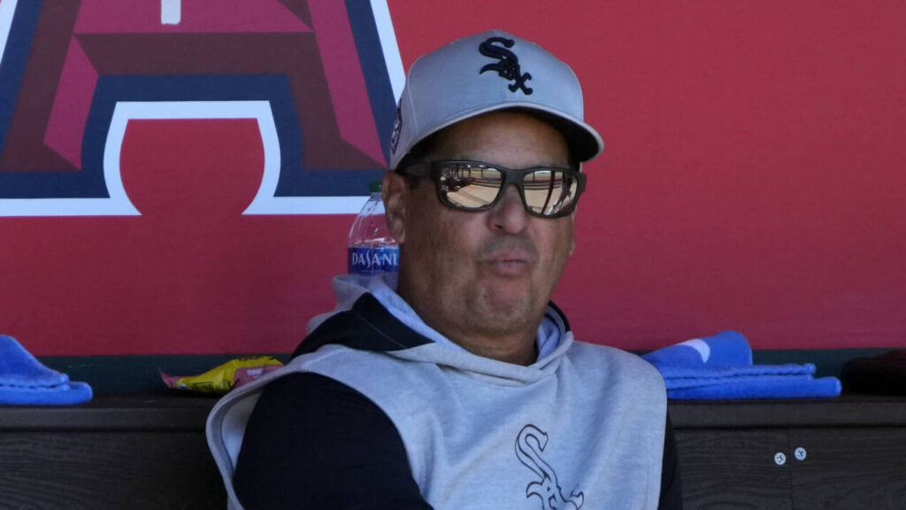 Ugly loss to Braves not the worst half for sordid White Sox