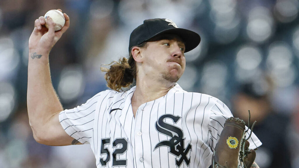 White Sox to re-sign right-handed pitcher Clevinger
