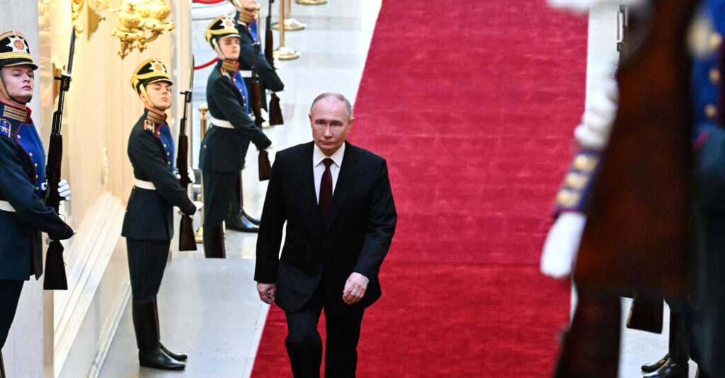 Remoted From West, Putin Tasks Home Energy at Inauguration
