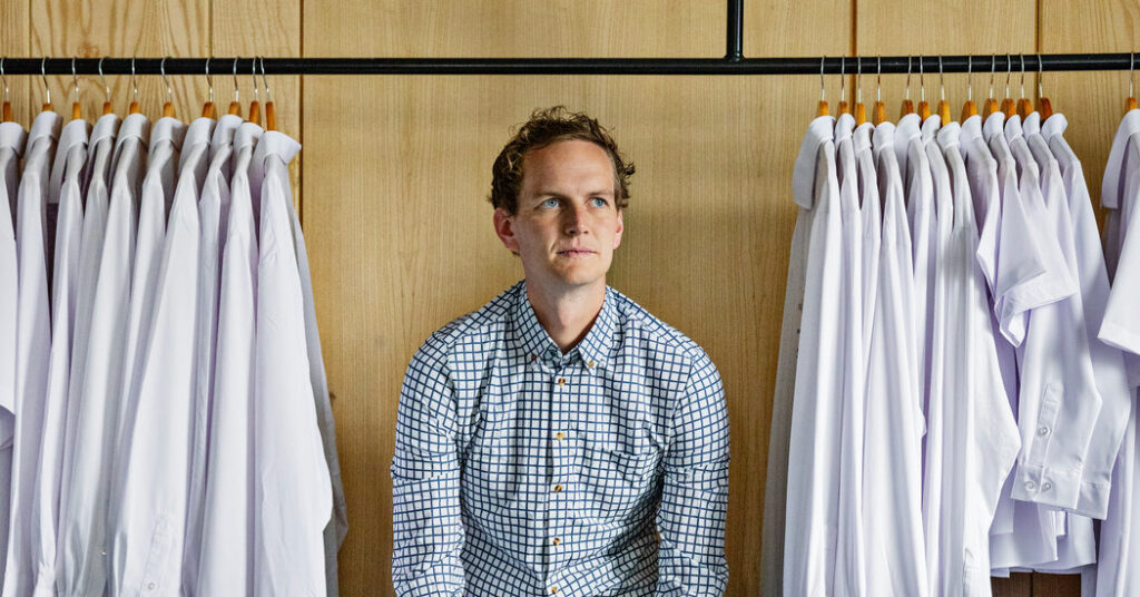 Ampla, a Lender to Client Manufacturers, Faces Monetary Struggles Ampla, a Lender to Client Manufacturers, Faces Monetary Struggles