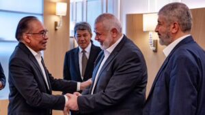 Malaysia PM Anwar meets Hamas leaders in Qatar, urges Israel to cease atrocities towards Palestinians