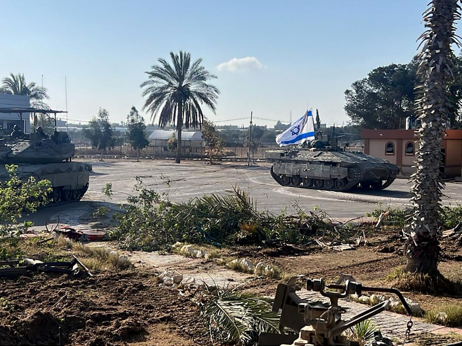 Israel seizes key Gaza border crossing because it launches assault on Rafah | Israel Conflict on Gaza Information Israel seizes key Gaza border crossing because it launches assault on Rafah | Israel Conflict on Gaza Information