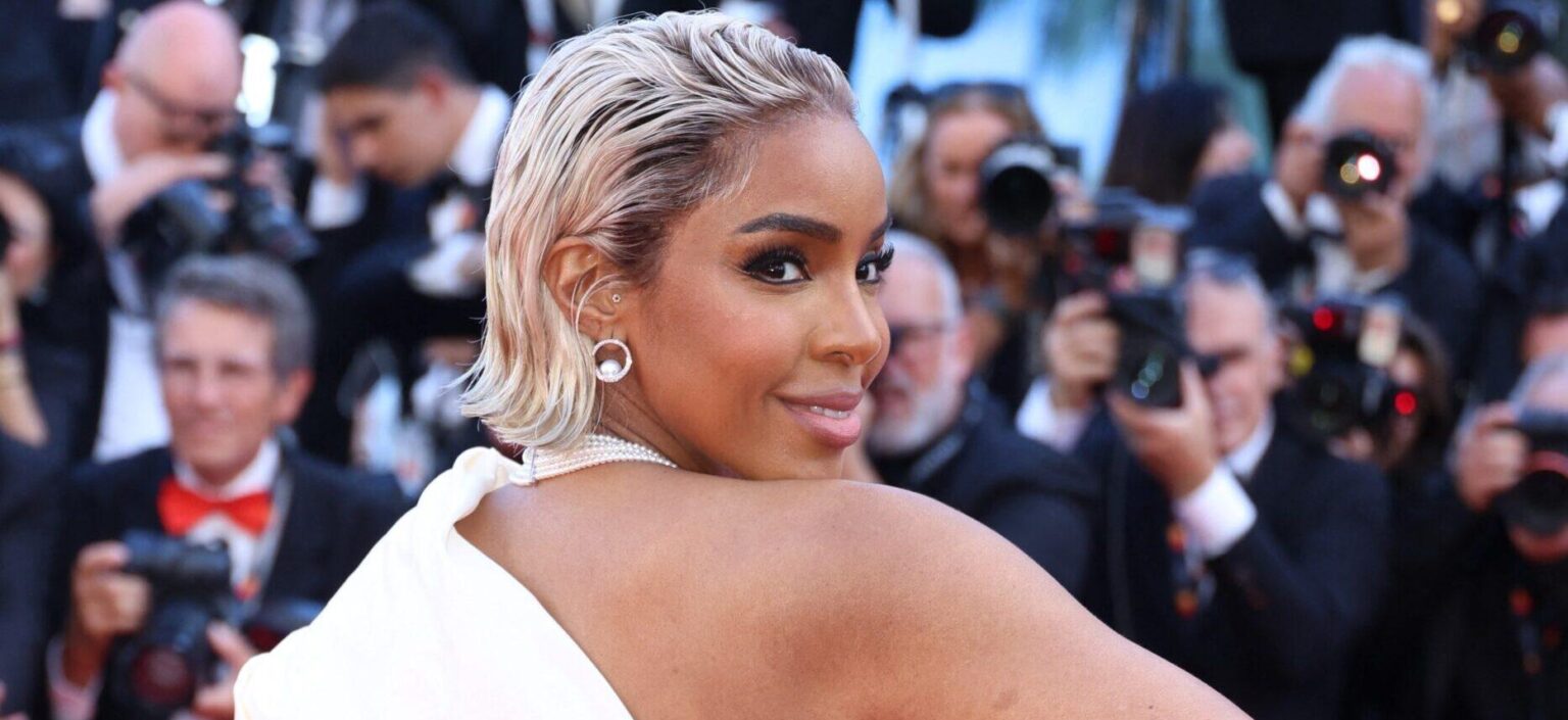 What Did Kelly Rowland Say Throughout Her Cannes Movie Competition Outburst? What Did Kelly Rowland Say Throughout Her Cannes Movie Competition Outburst?