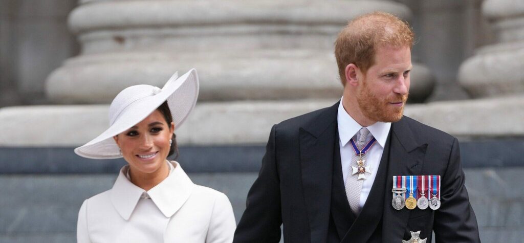 Royal Followers Swoon Over Viral Clip Of Prince Harry Teasing Meghan Markle Royal Followers Swoon Over Viral Clip Of Prince Harry Teasing Meghan Markle