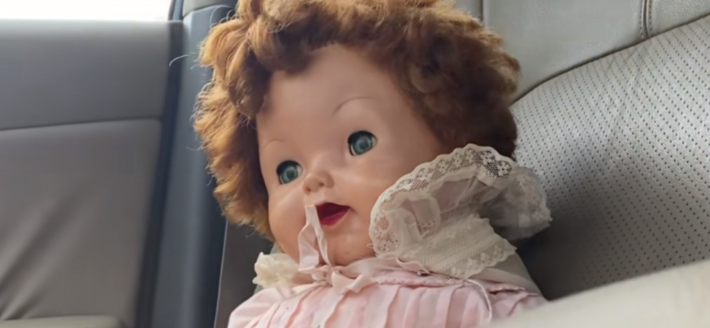 TikToker’s Haunted Doll Again With Her After Creepy Prevalence TikToker’s Haunted Doll Again With Her After Creepy Prevalence