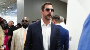 Jets QB Aaron Rodgers insists focus has been on soccer