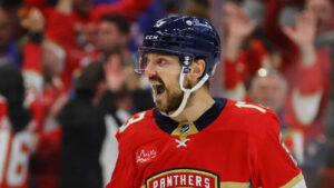 Panthers tie Japanese Convention Closing vs. Rangers