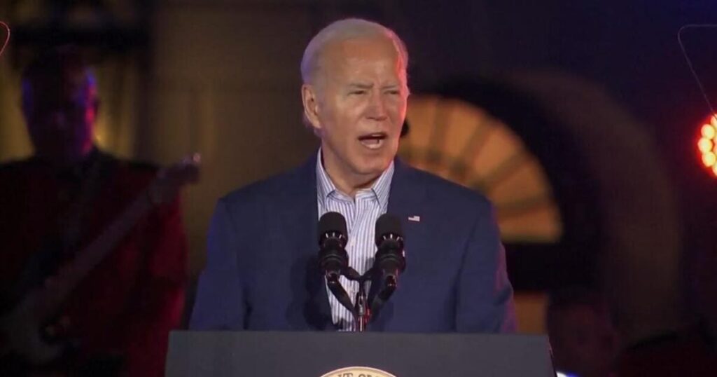 Joe Biden Falls Aside at Juneteenth Occasion: “She Know Lengthy! She Knew Suhlongasuhijeruhhnied, Our Freedom Can By no means Be Secured!” (VIDEO) | The Gateway Pundit Joe Biden Falls Aside at Juneteenth Occasion: “She Know Lengthy! She Knew Suhlongasuhijeruhhnied, Our Freedom Can By no means Be Secured!” (VIDEO) | The Gateway Pundit
