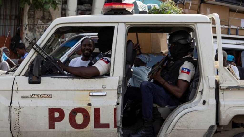Haiti residents cautiously hopeful as first Kenyan police deploy Haiti residents cautiously hopeful as first Kenyan police deploy