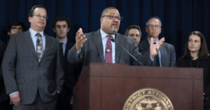 Opinion | I Was Skeptical of the ‘Zombie’ Trump Case. I Stand Corrected.