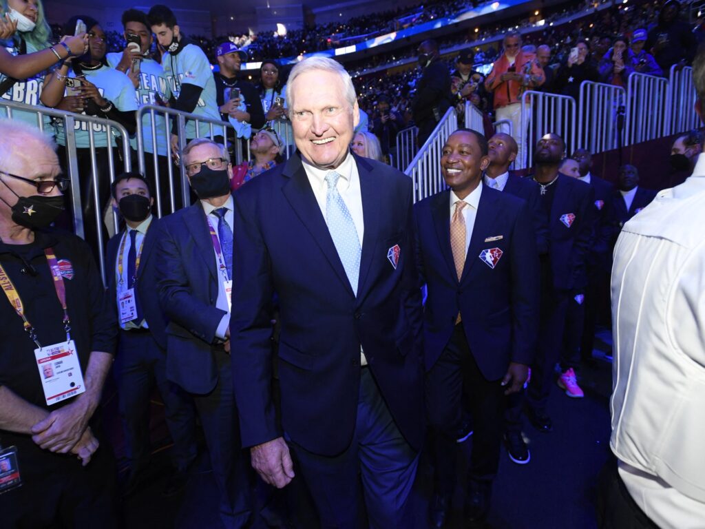 Jerry West, basketball legend and the NBA’s emblem silhouette, lifeless at 86 | Basketball Information Jerry West, basketball legend and the NBA’s emblem silhouette, lifeless at 86 | Basketball Information