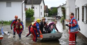 4 useless as floods sweep southern Germany | Floods Information