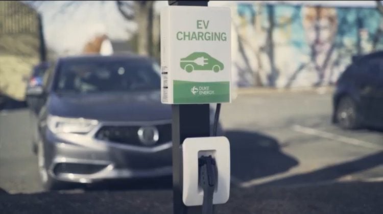 Reporter Checks EV Chargers in America’s Heartland, Comes Away ‘Much less Than Impressed’ | The Gateway Pundit Reporter Checks EV Chargers in America’s Heartland, Comes Away ‘Much less Than Impressed’ | The Gateway Pundit