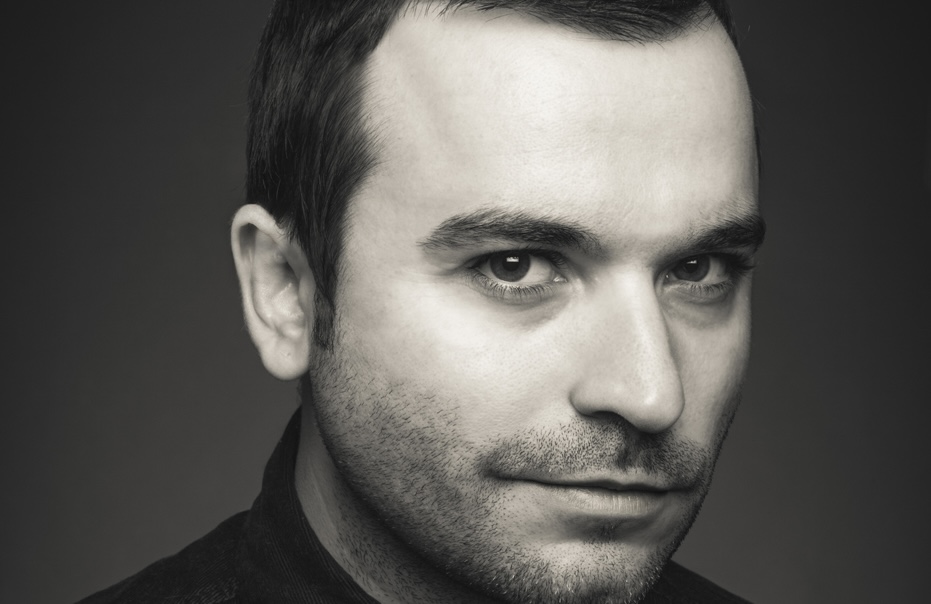 Rubin Stein, ‘Tin & Tina’ Filmmaker, Indicators With AAO Leisure Rubin Stein, ‘Tin & Tina’ Filmmaker, Indicators With AAO Leisure