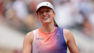 Iga Swiatek a win away from French Open elite