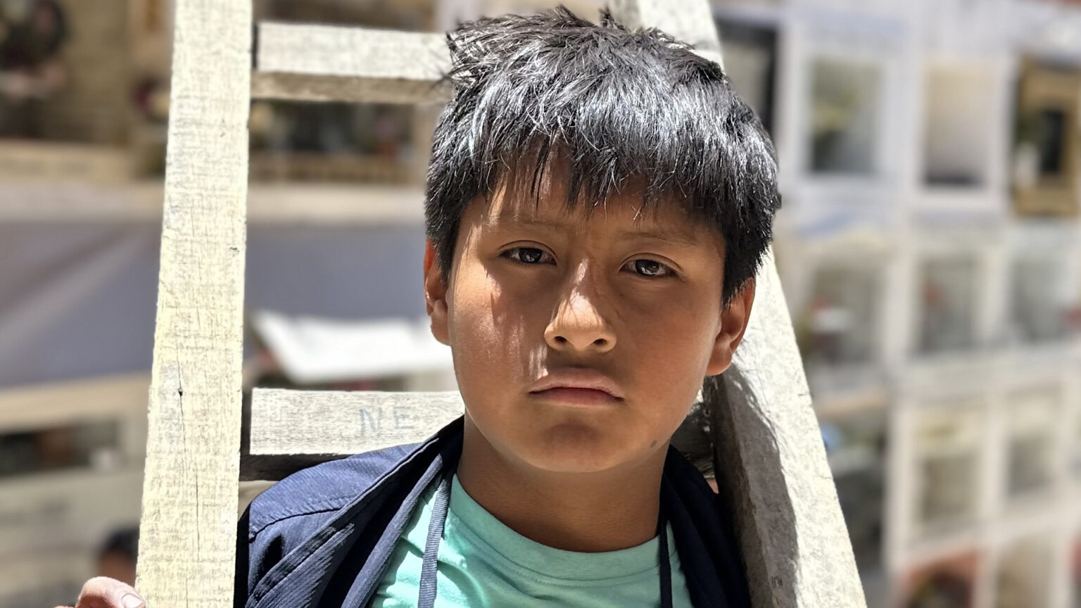 Neymar: Bolivia’s Ladder Boy | Documentary