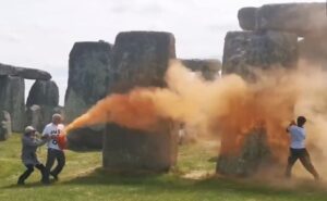 Local weather Cultists Vandalize 3,500 12 months-Previous Rock Formations at Stonehenge to Battle International Warning | The Gateway Pundit