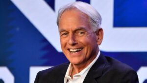 Mark Harmon Is “Superb” Stepping Again On ‘NCIS: Origins’
