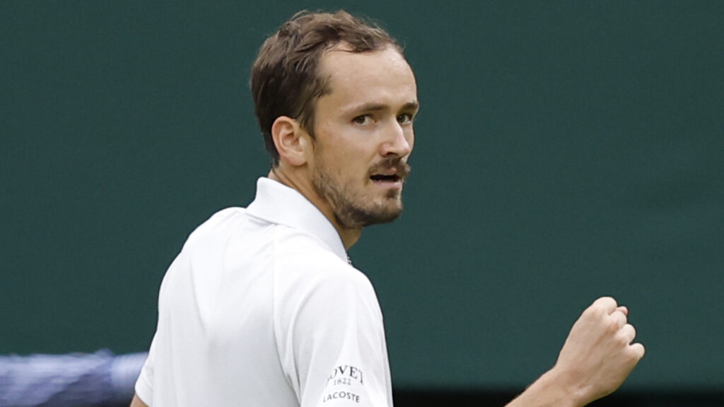 Medvedev upsets Sinner, now on daunting path to Wimbledon title