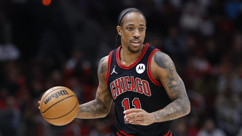 Kings land DeMar DeRozan in sign-and-trade cope with Bulls Kings land DeMar DeRozan in sign-and-trade cope with Bulls