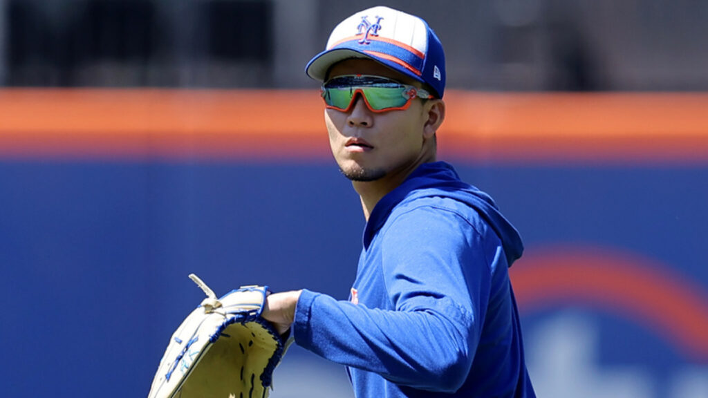 Mets schedule ace for rehab project, will recall prime prospect