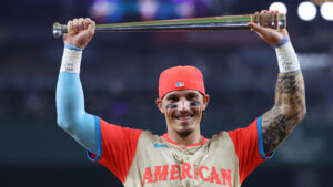 All-Star MVP Duran had a defensive gem to go along with successful HR