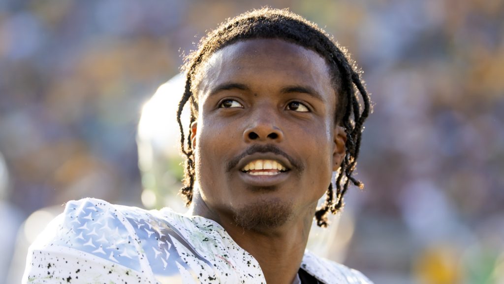 Vikings make touching gesture for household of late CB Vikings make touching gesture for household of late CB