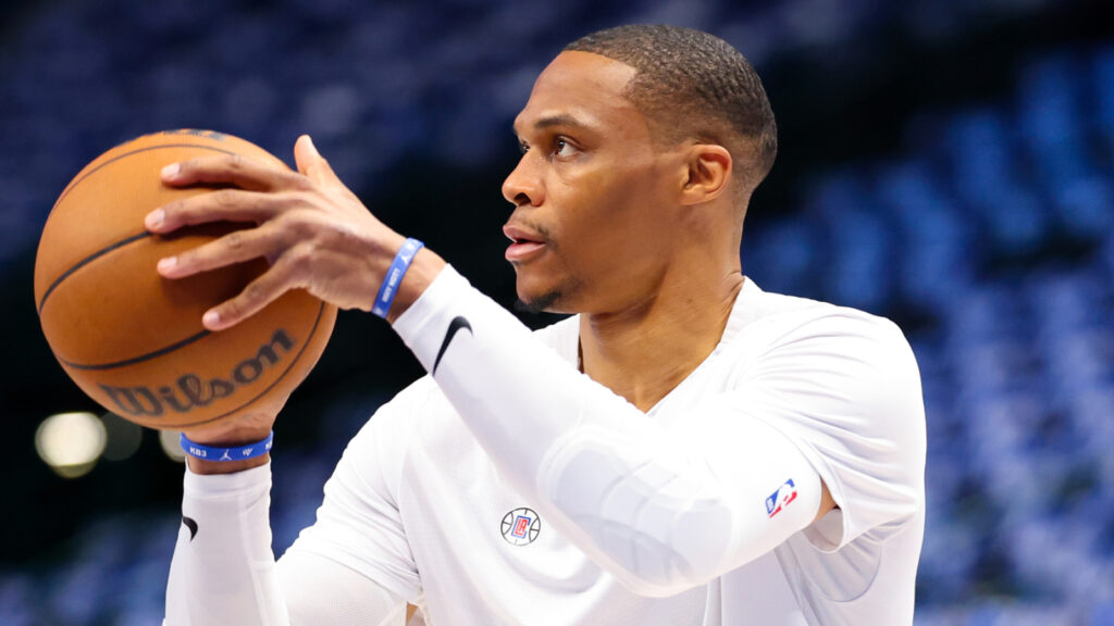 Westbrook traded to Jazz once more, however nonetheless will not be enjoying for them