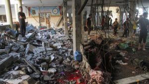 Israeli strike kills practically 100 in Gaza faculty refuge, civil defence officers say