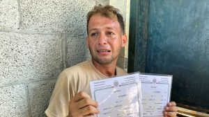 Palestinian new child twins killed as father obtained beginning certificates