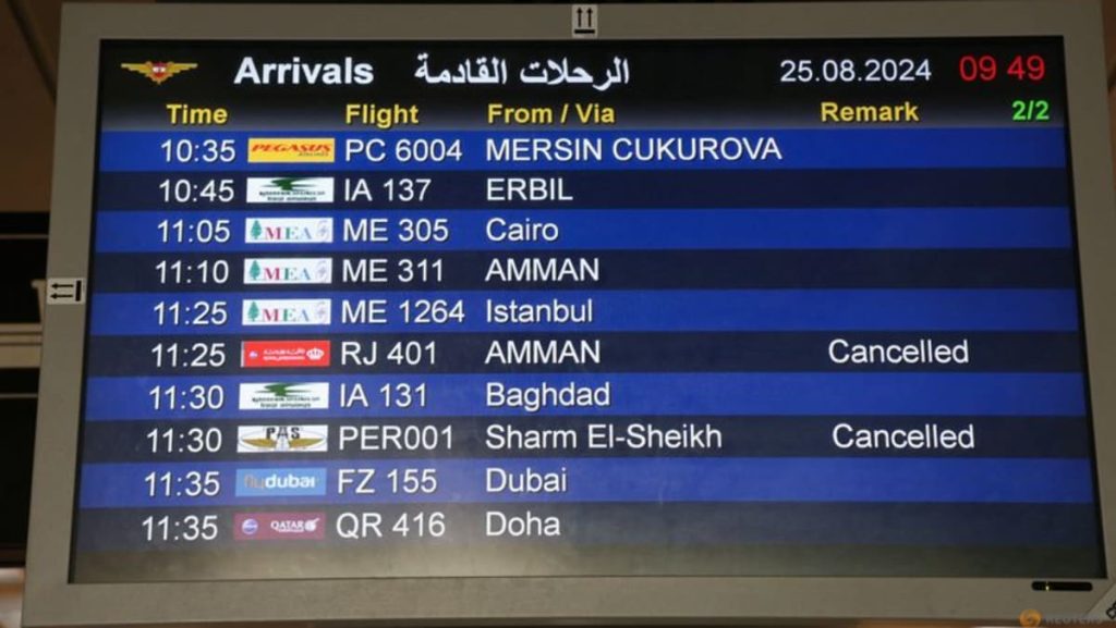 Airways droop Tel Aviv, Beirut flights over battle danger