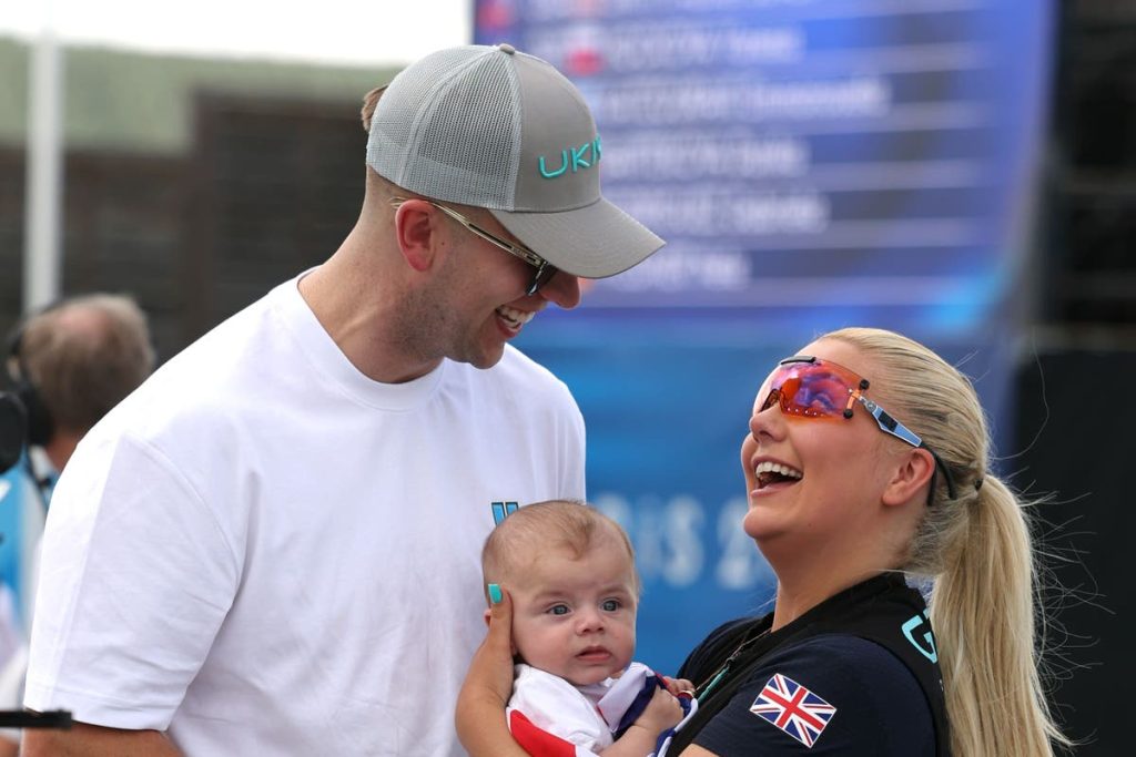 Amber Rutter wins Olympic skeet capturing silver three months after giving start
