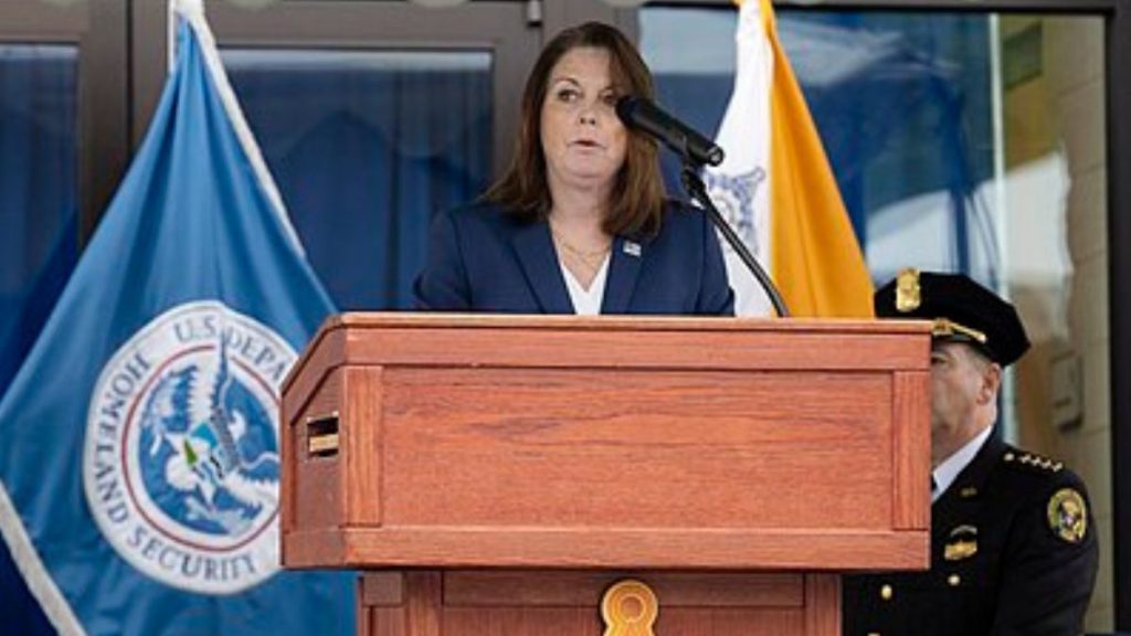 Former Secret Service Chief Wished To Destroy Cocaine Proof