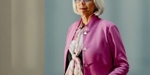 Trailblazing Tech Chief Helps Form U.S. AI Technique