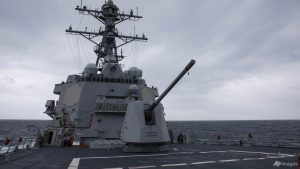 US warship sails by delicate Taiwan Strait