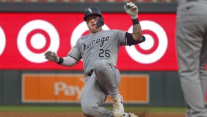 White Sox fall to Twins, prolong dropping streak to 19 video games