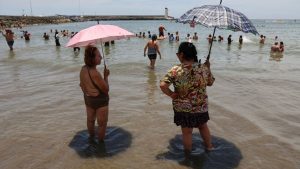 UN revises down barely probability of La Nina in 2024