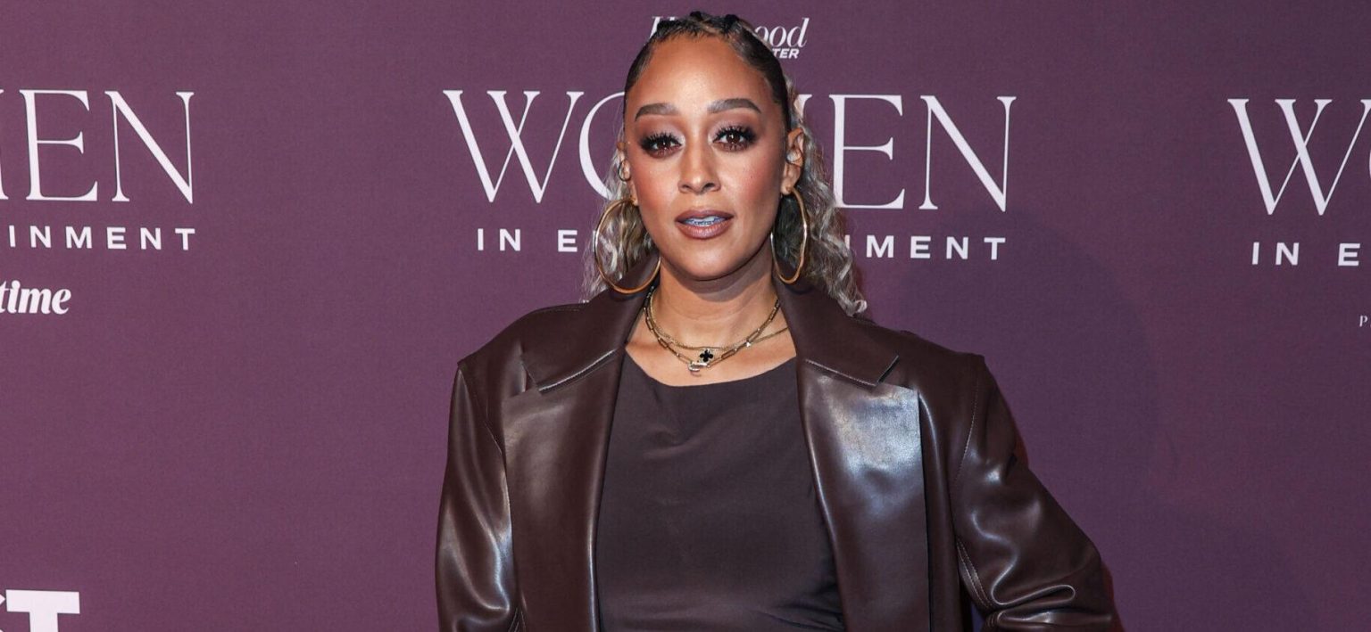 Tia Mowry Responds To Curiosity About Relationship With Tamara Tia Mowry Responds To Curiosity About Relationship With Tamara