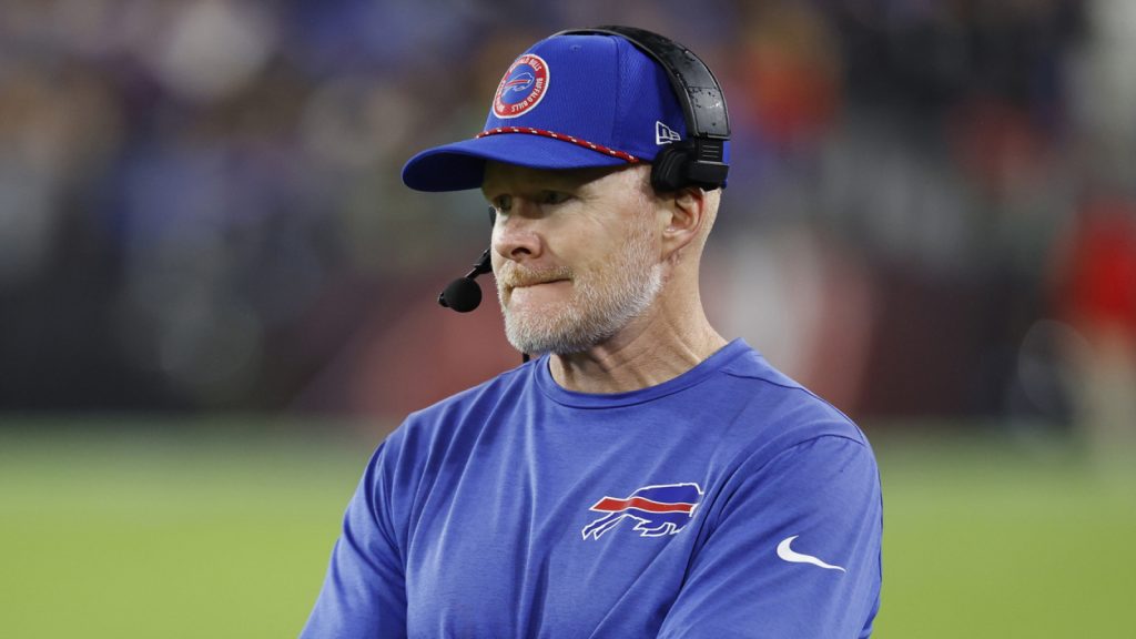 Payments see NFL-record streak snapped in blowout loss to Ravens