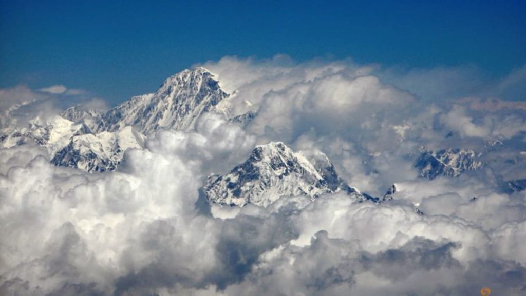 Scientists clarify Mount Everest’s anomalous development