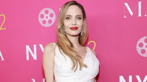 Angelina Jolie To Obtain Maltin Trendy Grasp Award At Santa Barbara