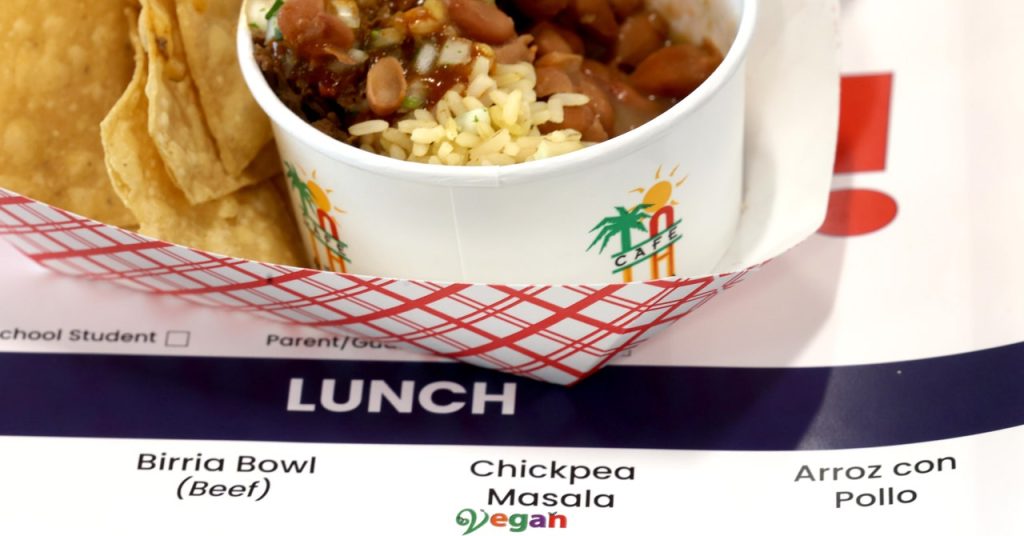 California Is Flooding College Cafeterias With Vegan Meals—and Youngsters Like It California Is Flooding College Cafeterias With Vegan Meals—and Youngsters Like It