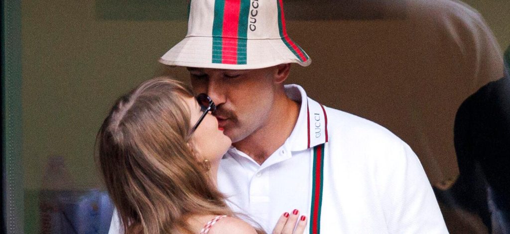 Travis Kelce Admits To ‘FOMO’ From Lacking Taylor Swift’s Tour Travis Kelce Admits To ‘FOMO’ From Lacking Taylor Swift’s Tour