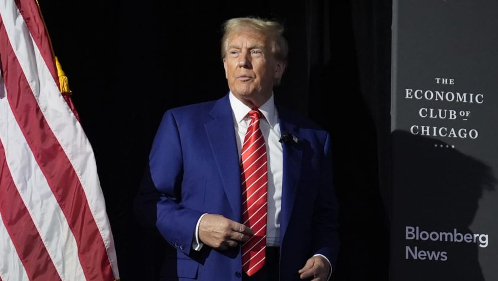 Harris mocks Trump after rally turns into weird dance-a-thon Harris mocks Trump after rally turns into weird dance-a-thon