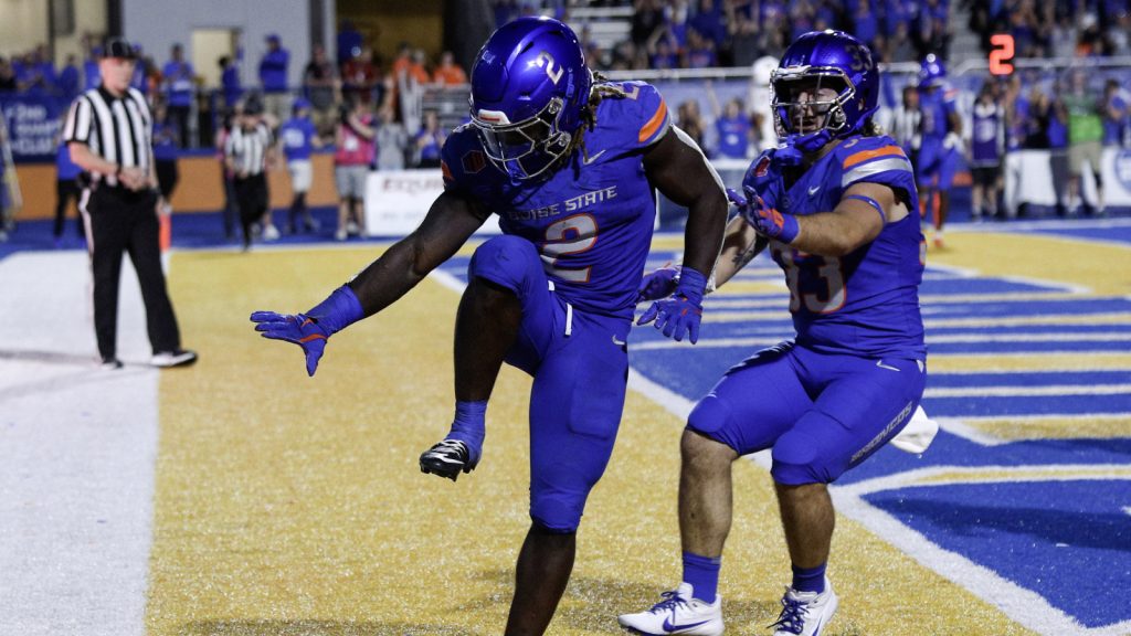 BSU RB Ashton Jeanty going supernova on faculty soccer
