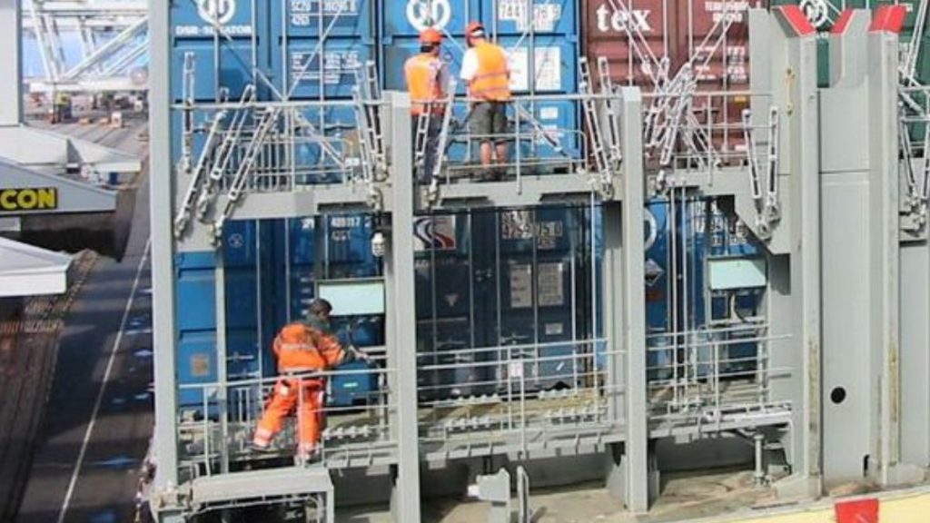 Three Dozen U.S. Ports In Peril of Longshoremen’s Strike