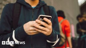 Instagram to dam some screenshots to assist stop sextortion